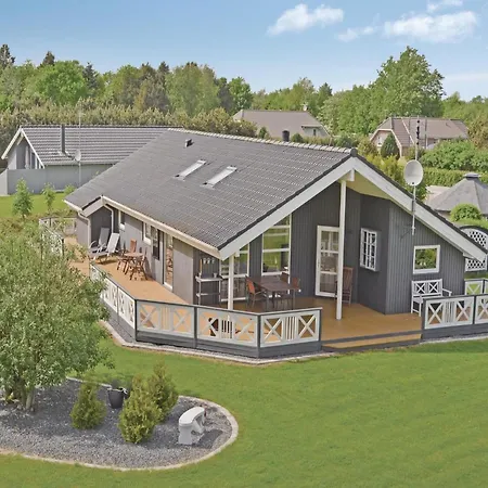 Ferienhaus Ronnebaervangen I *